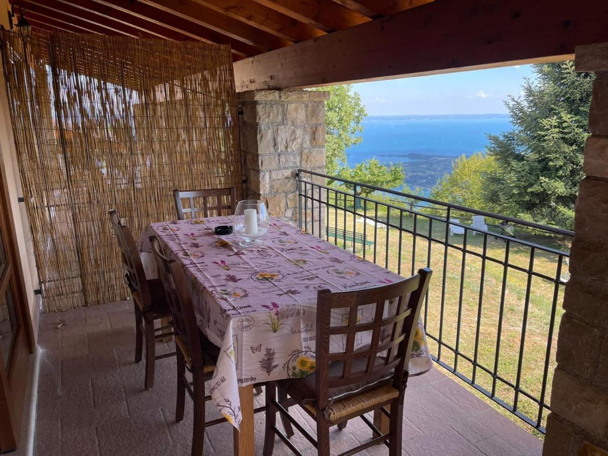 La Fiocchina - Magic Place - Apartments & Studios In Garda Lake - Countryside Farmhouse, Inside The Middle Of The Lake ซาโล ภายนอก รูปภาพ